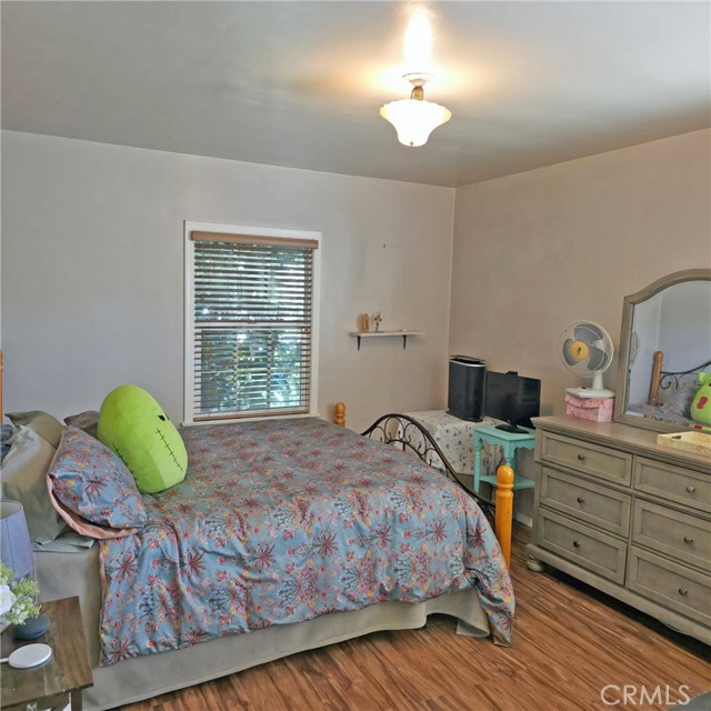 Detail Gallery Image 12 of 25 For 2195 Maine Ave, Long Beach,  CA 90806 - 2 Beds | 1 Baths