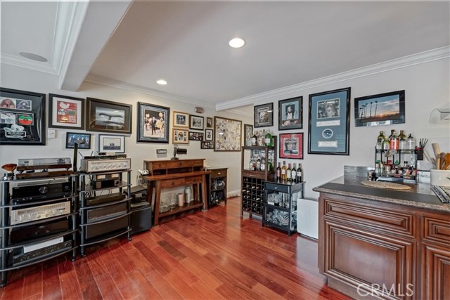 Detail Gallery Image 11 of 34 For 5301 E the Toledo #106,  Long Beach,  CA 90803 - 1 Beds | 1 Baths