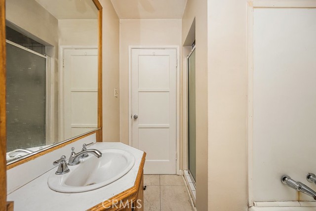 Detail Gallery Image 35 of 41 For 1504 S California Ave, Compton,  CA 90221 - 3 Beds | 2 Baths