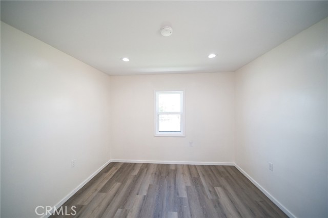 1336 W 118th Street, Los Angeles CA: https://media.crmls.org/medias/1bcb339c-10e3-4b98-90be-69bda323748d.jpg