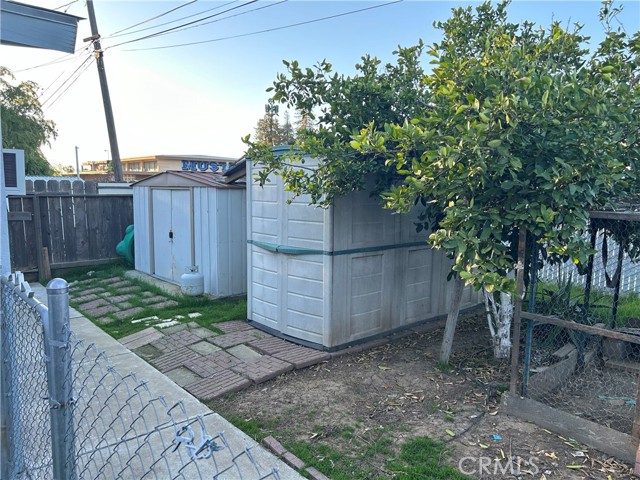 Detail Gallery Image 45 of 52 For 2860 Green St, Merced,  CA 95340 - 3 Beds | 2 Baths