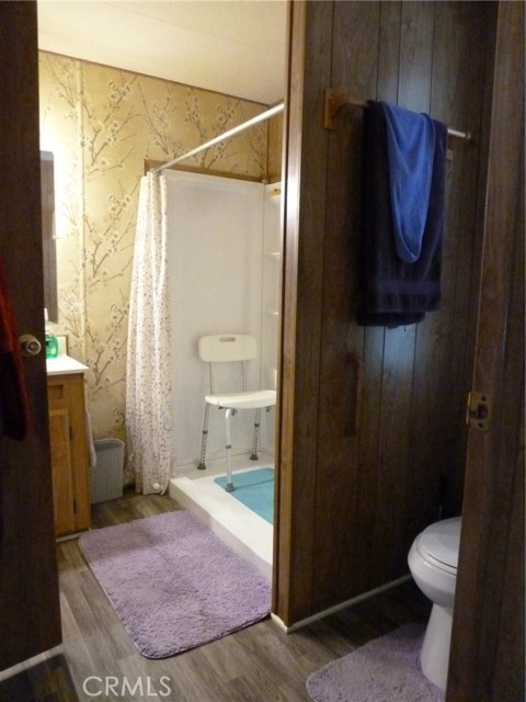 Detail Gallery Image 9 of 13 For 107 Cottonwood Cir, Oroville,  CA 95965 - 2 Beds | 1 Baths