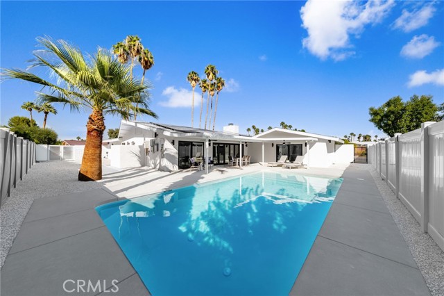 1975 E Mark Leslie, Palm Springs, CA 92264
