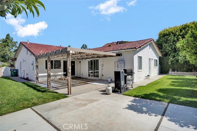 Detail Gallery Image 16 of 20 For 15442 Eiffel Cir, Irvine,  CA 92604 - 4 Beds | 2 Baths