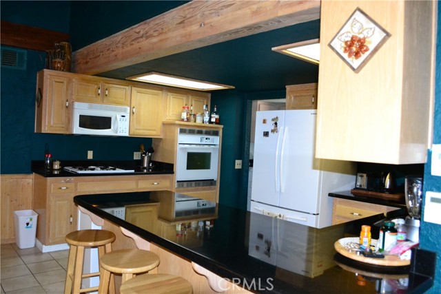 Detail Gallery Image 2 of 17 For 15413 Nesthorn, –,  CA 93222 - 3 Beds | 2 Baths