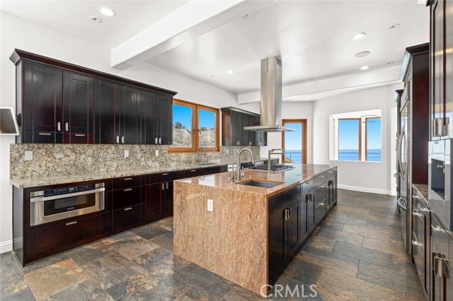 24517 Piuma Road, Malibu CA: https://media.crmls.org/medias/1bcca589-c08f-4ad2-b1e8-e02b2e0dcd0f.jpg