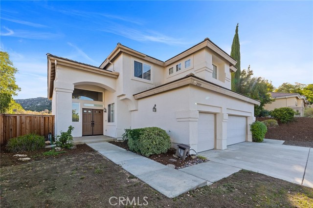 23515 Mountainside Court, Murrieta CA: https://media.crmls.org/medias/1bcccf16-344c-4756-bb13-794e5739e444.jpg