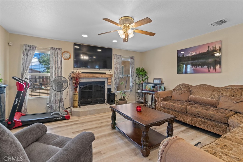 MLS #SR25010225 image #13