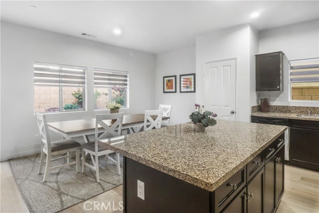 Detail Gallery Image 16 of 37 For 16768 Olive Tree, Fontana,  CA 92336 - 4 Beds | 3 Baths