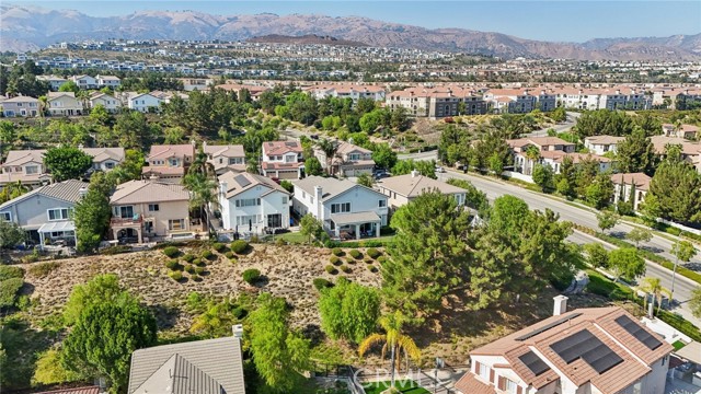 Detail Gallery Image 53 of 65 For 20504 Bergamo Way, Porter Ranch,  CA 91326 - 5 Beds | 3 Baths