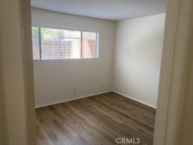 1000 Central Avenue, Riverside CA: https://media.crmls.org/medias/1bd02b09-bfad-4aa7-8b45-e203307cae0b.jpg