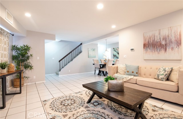 18202 Kingsdale Avenue, Redondo Beach, California 90278, 2 Bedrooms Bedrooms, ,1 BathroomBathrooms,Residential,Sold,Kingsdale,WS22015615