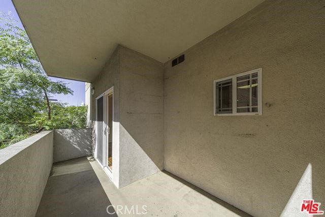 Detail Gallery Image 13 of 16 For 815 S Harvard #302,  Los Angeles,  CA 90005 - 2 Beds | 2 Baths