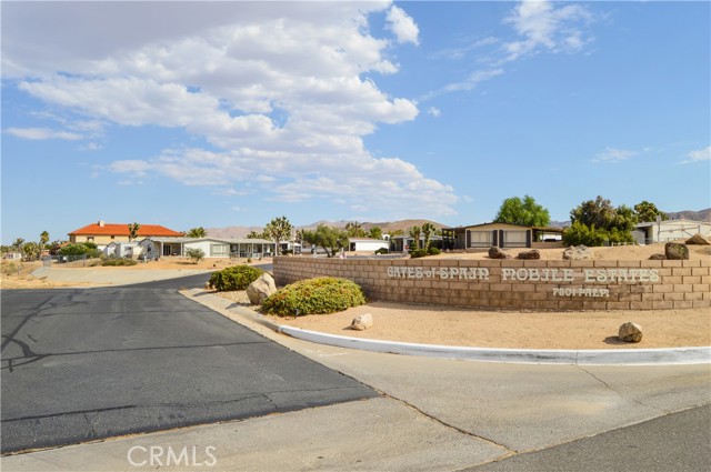 Detail Gallery Image 3 of 75 For 7501 Palm Ave #83,  Yucca Valley,  CA 92284 - 2 Beds | 2 Baths