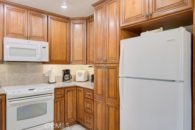 Detail Gallery Image 8 of 23 For 3233 San Amadeo a,  Laguna Woods,  CA 92637 - 3 Beds | 2 Baths