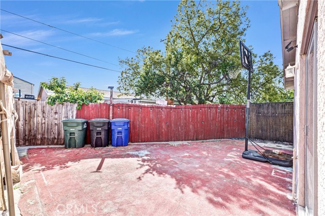 Detail Gallery Image 20 of 23 For 8952 Dudlext, South Gate,  CA 90280 - 2 Beds | 1 Baths