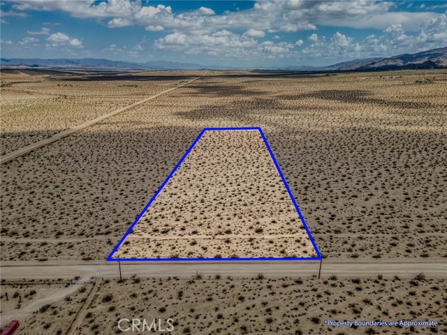 104 Mantonya Road, 29 Palms CA: https://media.crmls.org/medias/1bd4abfd-8279-4427-b304-e7bf689d3480.jpg