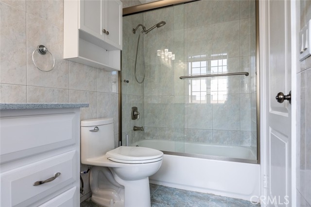 Detail Gallery Image 35 of 44 For 707 Raleigh St #5,  Glendale,  CA 91205 - 3 Beds | 3 Baths