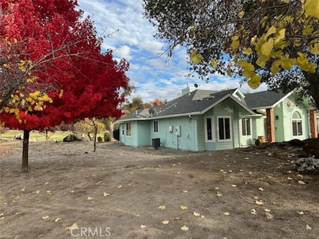 Detail Gallery Image 5 of 9 For 41313 Singing Hills Cir, Ahwahnee,  CA 93601 - 3 Beds | 2/1 Baths