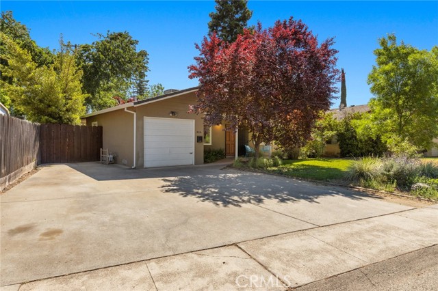 814 Alpine Street, Chico CA: https://media.crmls.org/medias/1bd627b9-ebb7-4718-bd11-c96ec4f96262.jpg