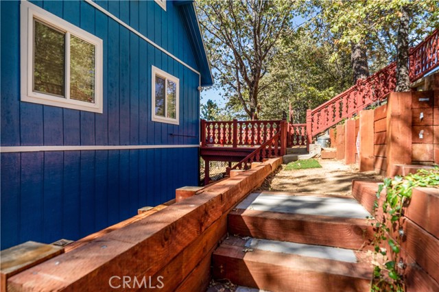 1372 Sequoia, Lake Arrowhead, CA 92352