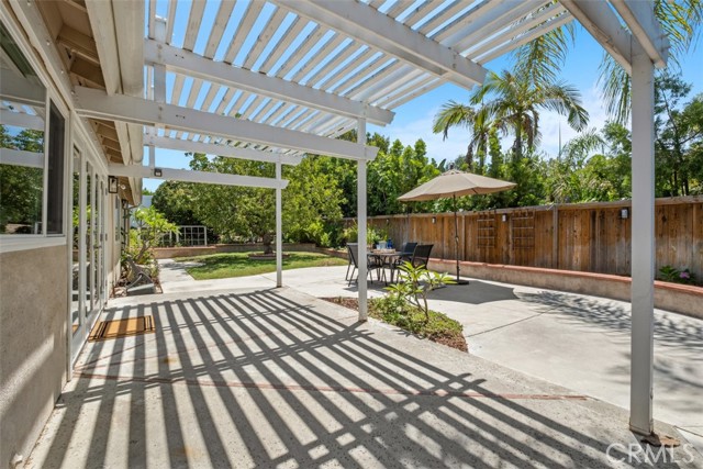 26536 Morena Drive, Mission Viejo CA: https://media.crmls.org/medias/1bd692cd-485a-49a8-893e-cbe561244437.jpg