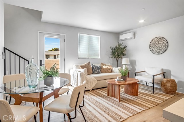 Detail Gallery Image 1 of 20 For 10035 S Western Ave #106,  Los Angeles,  CA 90047 - 2 Beds | 2 Baths
