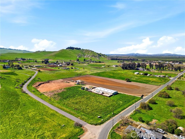 Detail Gallery Image 2 of 20 For 29557 Mehrten Dr, Exeter,  CA 93221 - – Beds | – Baths