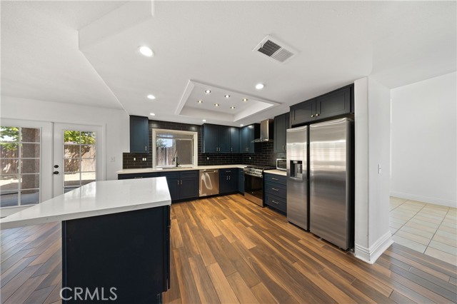 40132 White Leaf Lane, Murrieta CA: https://media.crmls.org/medias/1bd836de-48e4-4d1f-ab14-454fd24df820.jpg