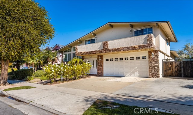 Image 2 for 17402 Lido Ln, Huntington Beach, CA 92647