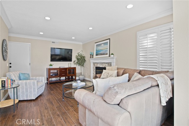 Detail Gallery Image 12 of 26 For 6 Coppercrest, Aliso Viejo,  CA 92656 - 4 Beds | 2/1 Baths