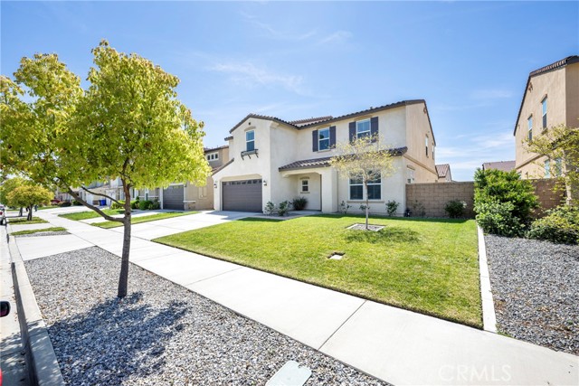 Detail Gallery Image 4 of 73 For 16981 Schneider St, Fontana,  CA 92336 - 4 Beds | 3/1 Baths
