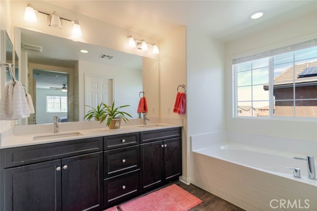 Detail Gallery Image 25 of 43 For 37436 Umbrella, Palmdale,  CA 93551 - 4 Beds | 3 Baths