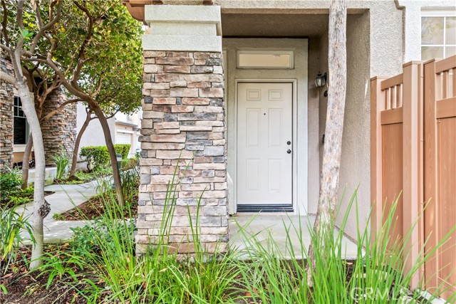 Detail Gallery Image 1 of 30 For 17824 Elm Ct, Carson,  CA 90746 - 3 Beds | 2/1 Baths