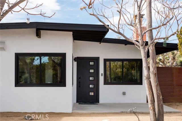 Detail Gallery Image 2 of 60 For 7422 Joshua Ln, Yucca Valley,  CA 92284 - 3 Beds | 2 Baths