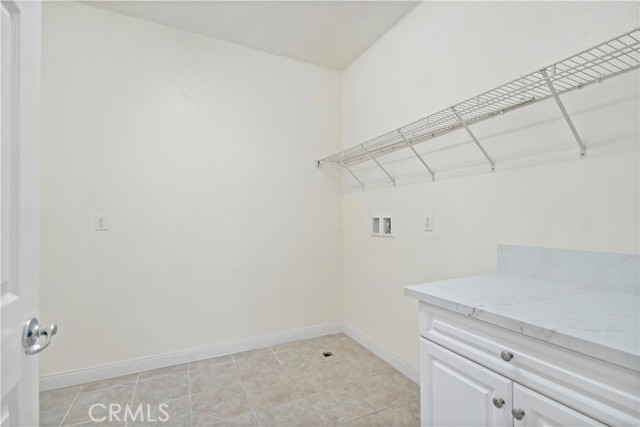 Detail Gallery Image 21 of 30 For 730 N via Barolo, Ontario,  CA 91764 - 4 Beds | 3 Baths