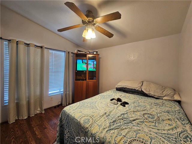 Detail Gallery Image 19 of 24 For 16600 Downey Ave #27,  Paramount,  CA 90723 - 4 Beds | 2 Baths