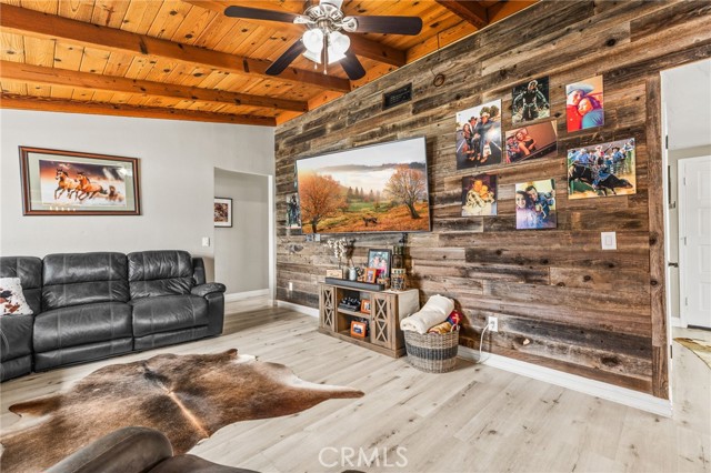 Detail Gallery Image 21 of 74 For 3998 Bluff, Norco,  CA 92860 - 4 Beds | 2/1 Baths