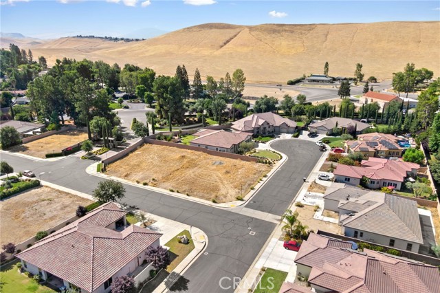 Detail Gallery Image 16 of 19 For 12101 Wildhorse Ave, Bakersfield,  CA 93306 - – Beds | – Baths