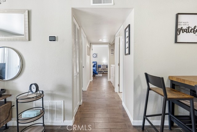 Detail Gallery Image 6 of 16 For 1265 Kendall #1015,  San Bernardino,  CA 92407 - 2 Beds | 2 Baths