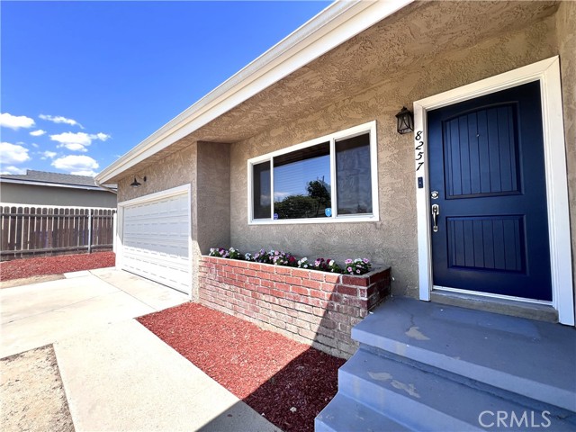 8257 Jadeite, Rancho Cucamonga CA: https://media.crmls.org/medias/1bdfb038-e08e-4cc4-9265-5e027ab2c976.jpg