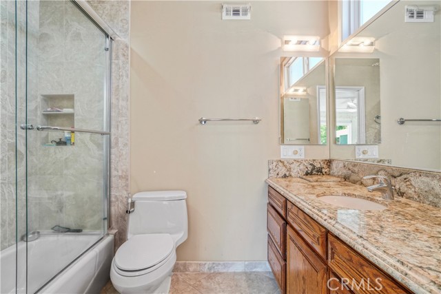 Detail Gallery Image 23 of 44 For 24206 Saint Edens Circle, West Hills,  CA 91307 - 3 Beds | 2 Baths