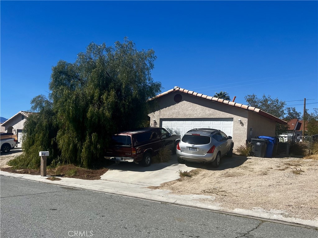 68180 Calle Blanco