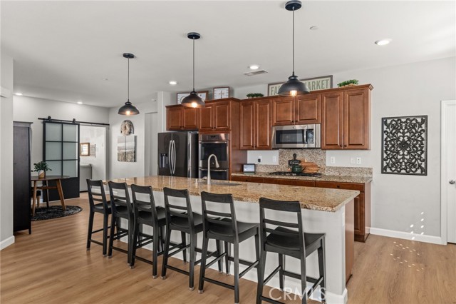Detail Gallery Image 12 of 46 For 11923 Meander Way, Jurupa Valley,  CA 91752 - 4 Beds | 2 Baths