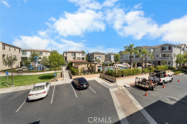 Detail Gallery Image 4 of 54 For 18324 Maidenhair Way, Yorba Linda,  CA 92886 - 2 Beds | 2/1 Baths