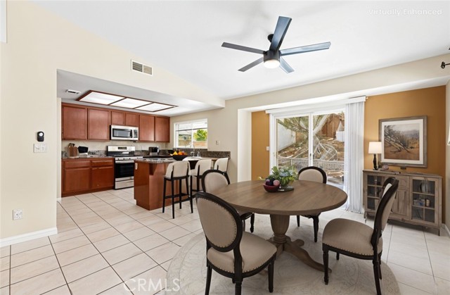 12011 Quantico Drive, Riverside CA: https://media.crmls.org/medias/1be2ca60-e1fe-48a6-b596-bd4c7abcd60b.jpg