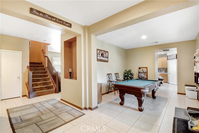 Detail Gallery Image 2 of 16 For 1053 Indiangrass Dr, Hemet,  CA 92545 - 5 Beds | 2/1 Baths