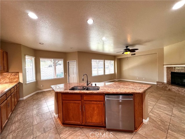 Detail Gallery Image 3 of 16 For 9488 Cedar Glen Pl, Rancho Cucamonga,  CA 91730 - 5 Beds | 3/1 Baths