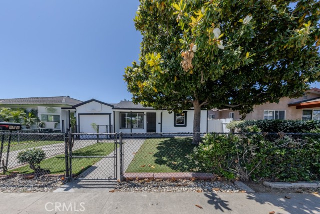 Image 16 of 62 For 818 Stearns Avenue