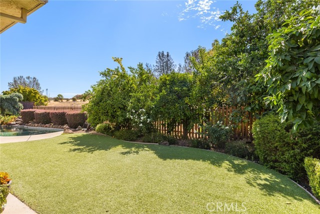 Detail Gallery Image 40 of 49 For 297 Saint Augustine Dr, Chico,  CA 95928 - 3 Beds | 3 Baths